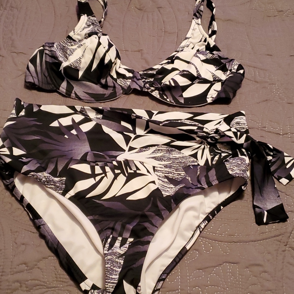 Venus high waist bottom bikini